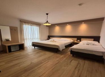 Camera Tripla Virginia Hotel Marina di Massa